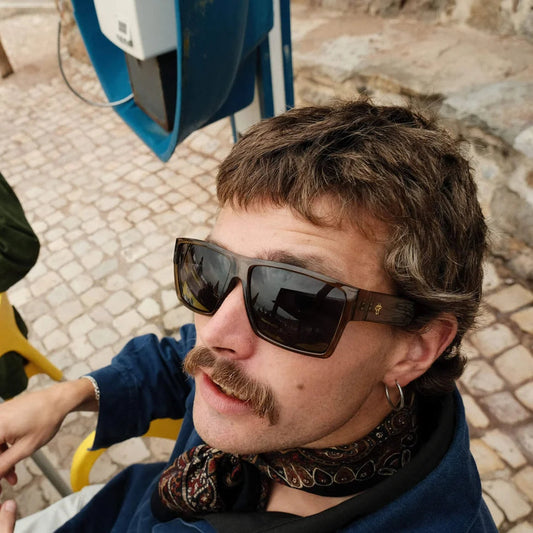 CHPO Miguel Sunglasses - Olive Green