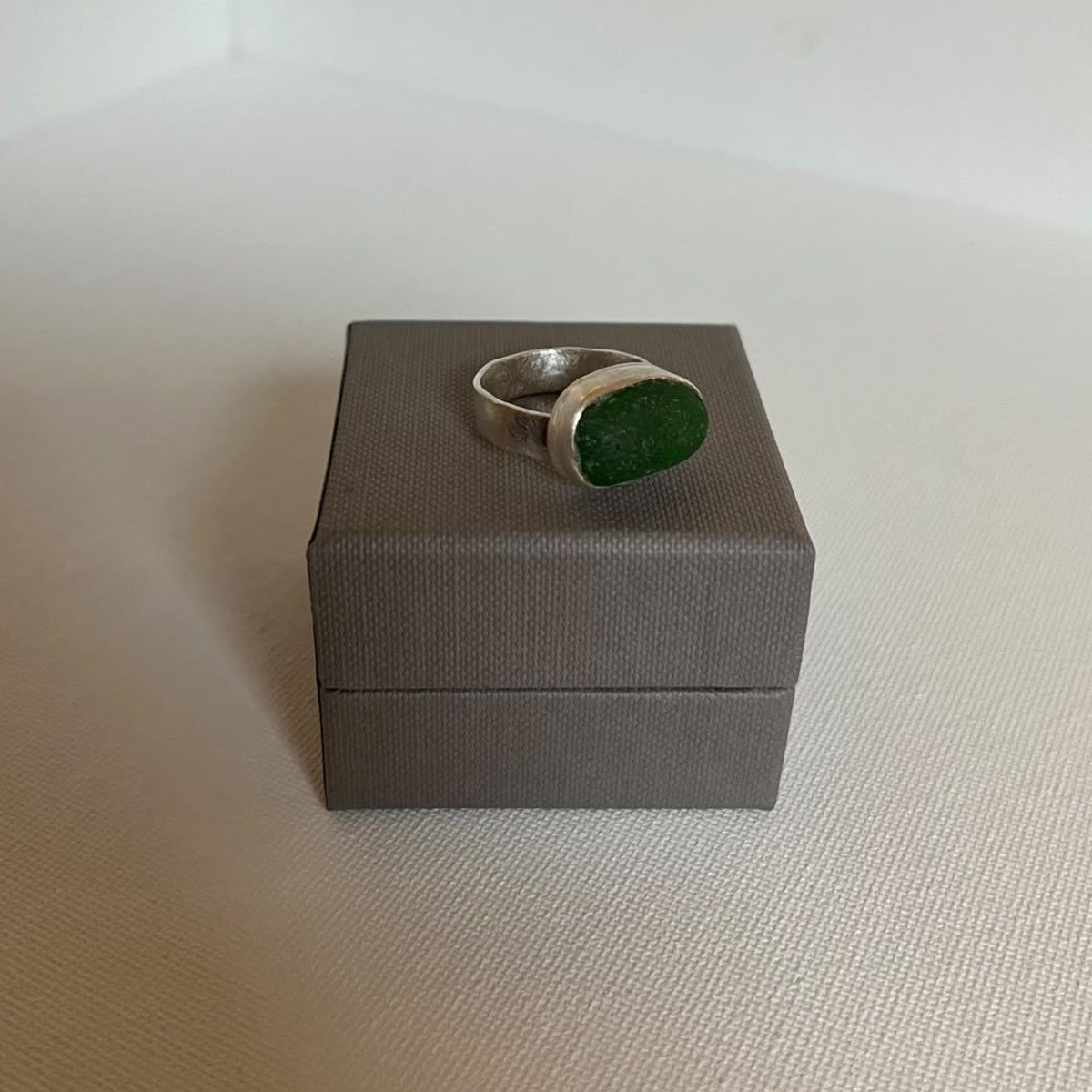 Sarah Drew Medium Sea Glass Eco Silver Ring - Bottle Green