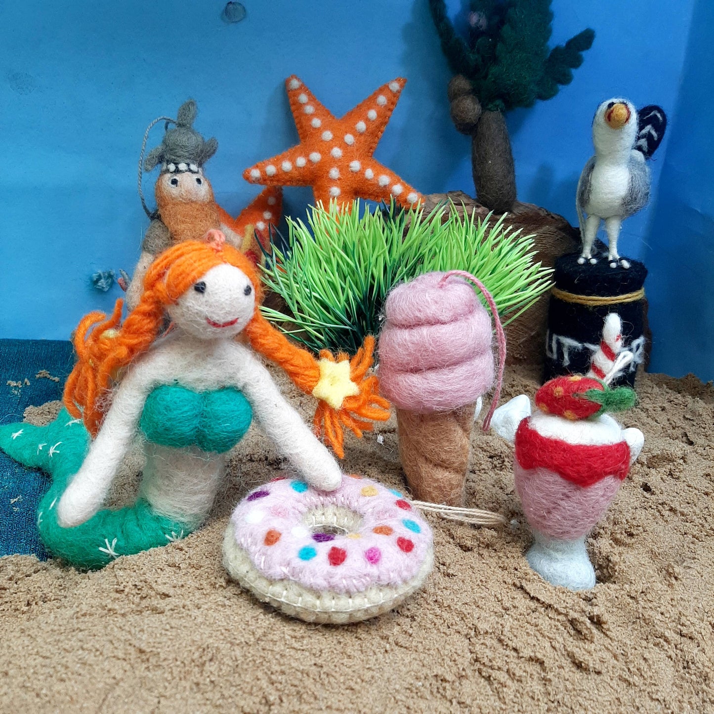 Felt So Good Magical Mermaids Hanging Decorations: Oceania (Green)