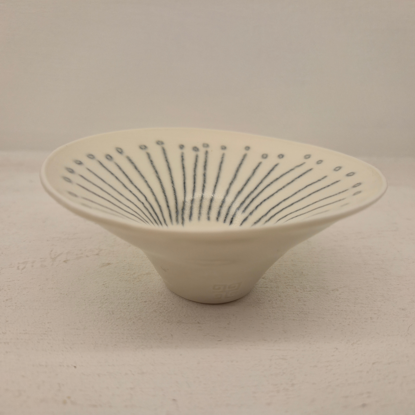Sarah Cooling Splayed Sun Vessel - Symbiosis