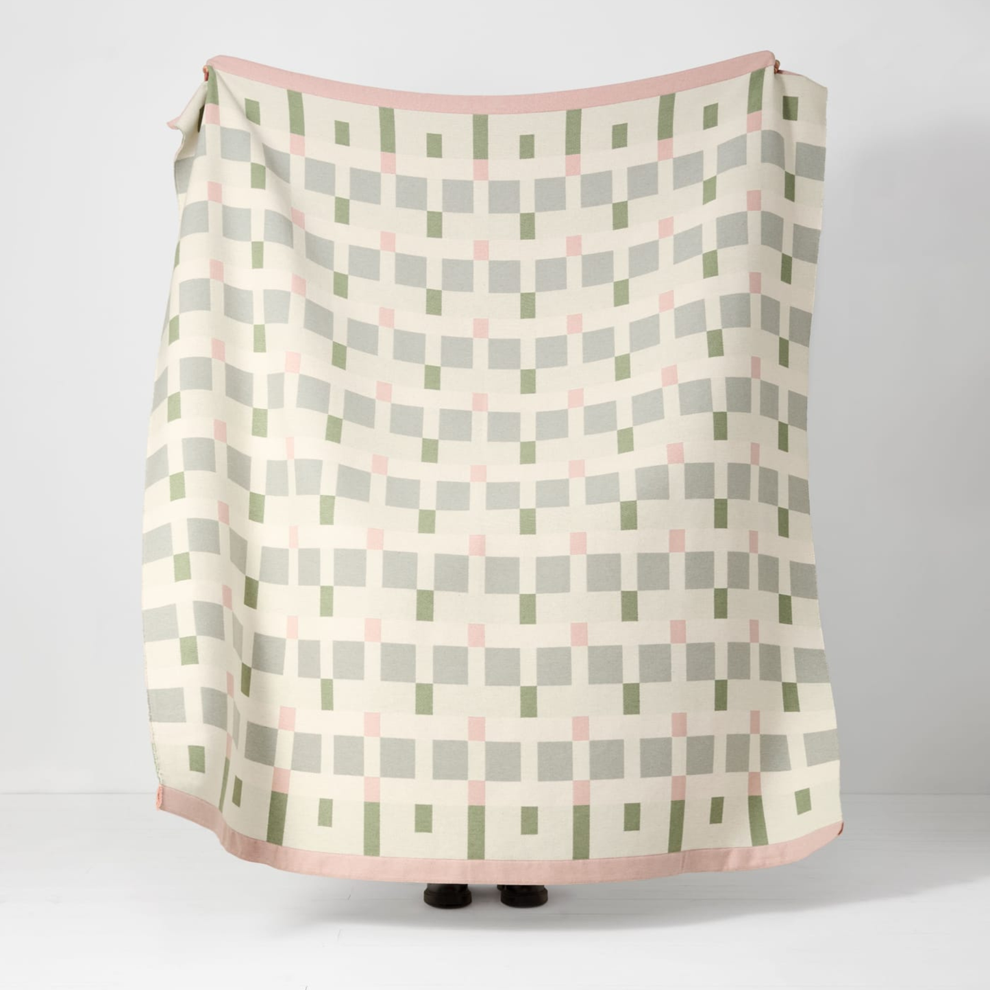 Ian Mankin Checkmate Throw - Sage & Pink
