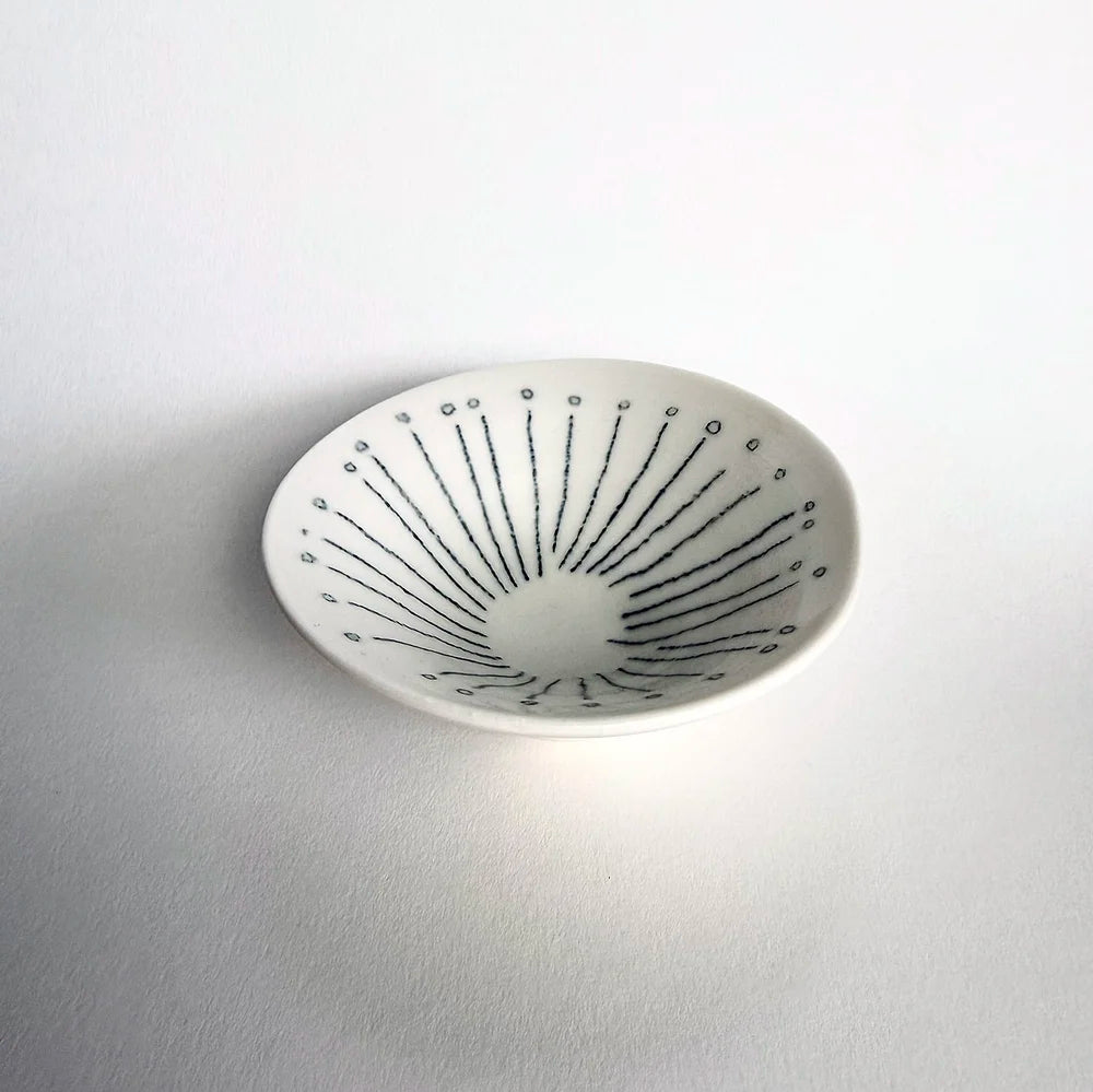 Sarah Cooling Splayed Sun Vessel - Symbiosis
